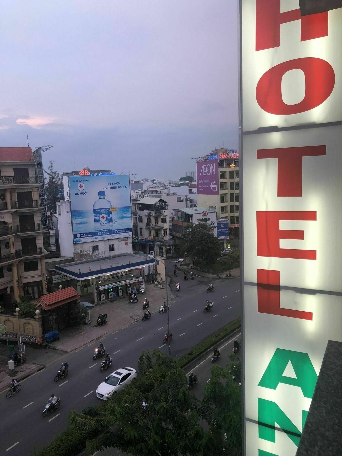 Oyo 395 Anh Quoc Hotel Ho Chi Minh City Exterior photo